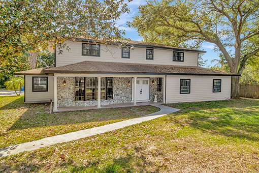 Beautiful House in Hillsborough County Photographed by a Carrollwood Real Estate Photographer